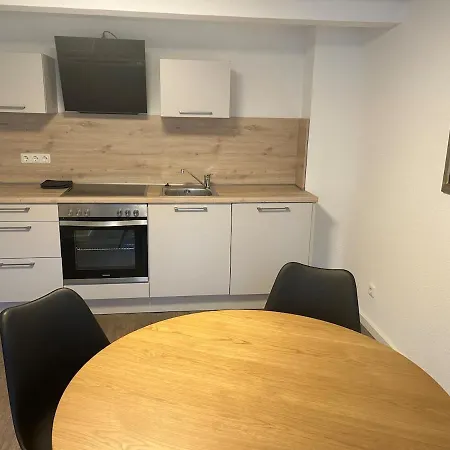 Baumann アパート *